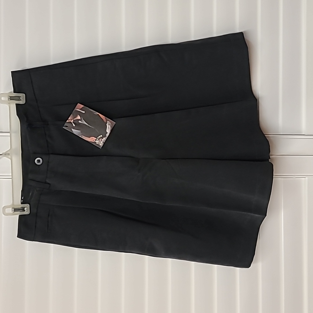 NWT Cutter & Buck Charcoal Gray Shorts Size 10